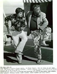 The Mike Douglas Show - 8 x 10 B&W Photo #77