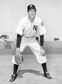 The Pride of the Yankees - 8 x 10 B&W Photo #9