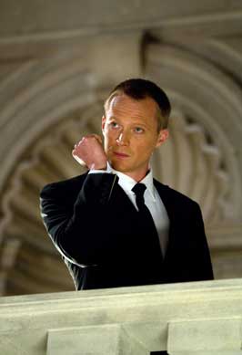 The Tourist - 8 x 10 Color Photo #3