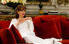 The Tourist - 8 x 10 Color Photo #24