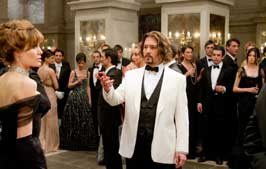 The Tourist - 8 x 10 Color Photo #41