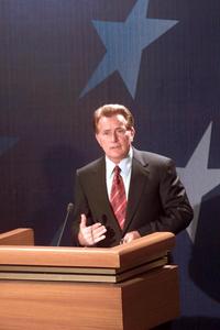 The West Wing - 8 x 10 Color Photo #68