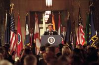 The West Wing - 8 x 10 Color Photo #80