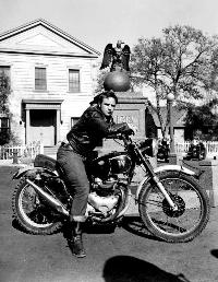The Wild One - 8 x 10 B&W Photo #7