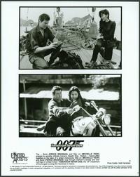 Tomorrow Never Dies - 8 x 10 B&W Photo #6