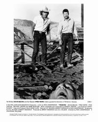 Tremors - 8 x 10 B&W Photo #5