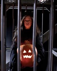 Trick 'r Treat - 8 x 10 Color Photo #22