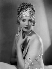 Vamping Venus - 8 x 10 B&W Photo #1