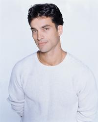 V.I.P. (TV) - 8 x 10 Color Photo #004