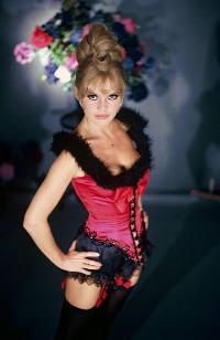 Viva Maria! - 8 x 10 Color Photo #1