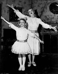 What Ever Happened to Baby Jane? - 8 x 10 B&W Photo #5