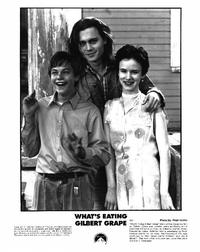 What's Eating Gilbert Grape - 8 x 10 B&W Photo #11