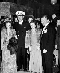 Yankee Doodle Dandy - 8 x 10 B&W Photo #9